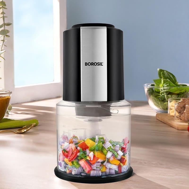 Borosil Chef Delite chopper components — motor base, 600 ml bowl, twin stainless-steel blade assembly and snap-on lid